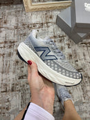 NB 1080 CINZA