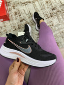 NK FIT PRETO GOLD