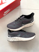 ZOOM-X CINZA