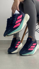 ADIZERO BOSTON 11