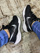 ZOOM PEGASUS TRAIL PRETO BRANCO