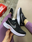 NK FIT PRETO GOLD