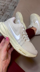 ZOOM REVOLUTION CREME/BRANCO